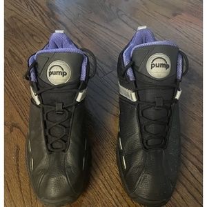 Vintage Black Reebok Pump Sneakers/ Classic OPEN TO OFFERs